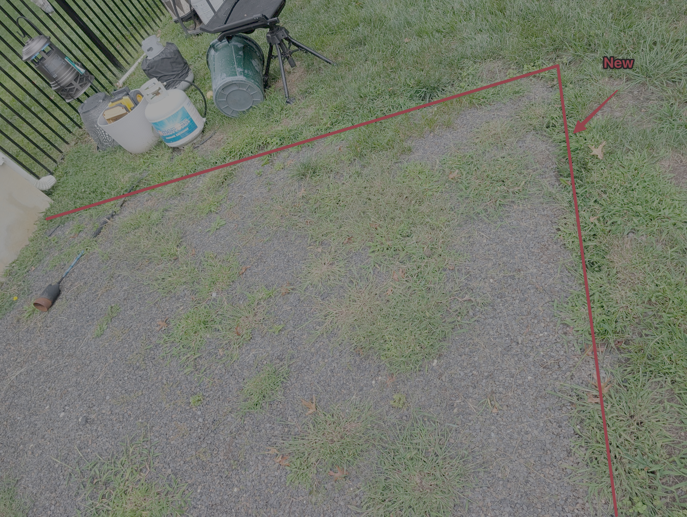 Edging location marked in red, view 2